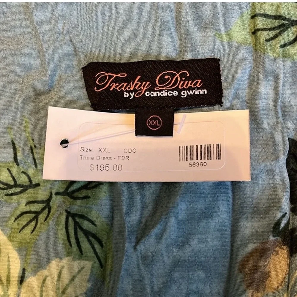 Trashy Diva Trixie in French Roses Size XXL - Picture 2 of 2